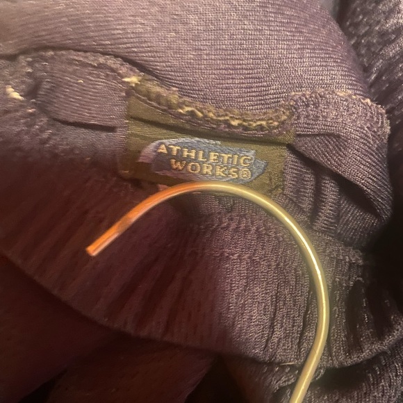 Vintage Athletic Works Black Mesh Women’s Athletic Basketball Shorts Size Small - Picture 5 of 6